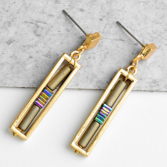 Original Design Natural Stone Beads Drop Earrings - Picture 2 of 3